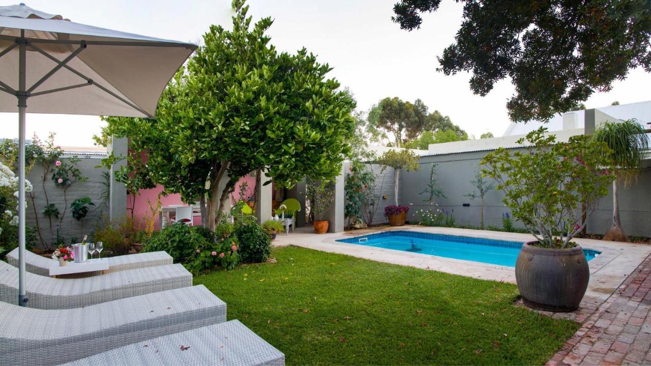 81 On Church Guest House Prince Albert Exteriér fotografie